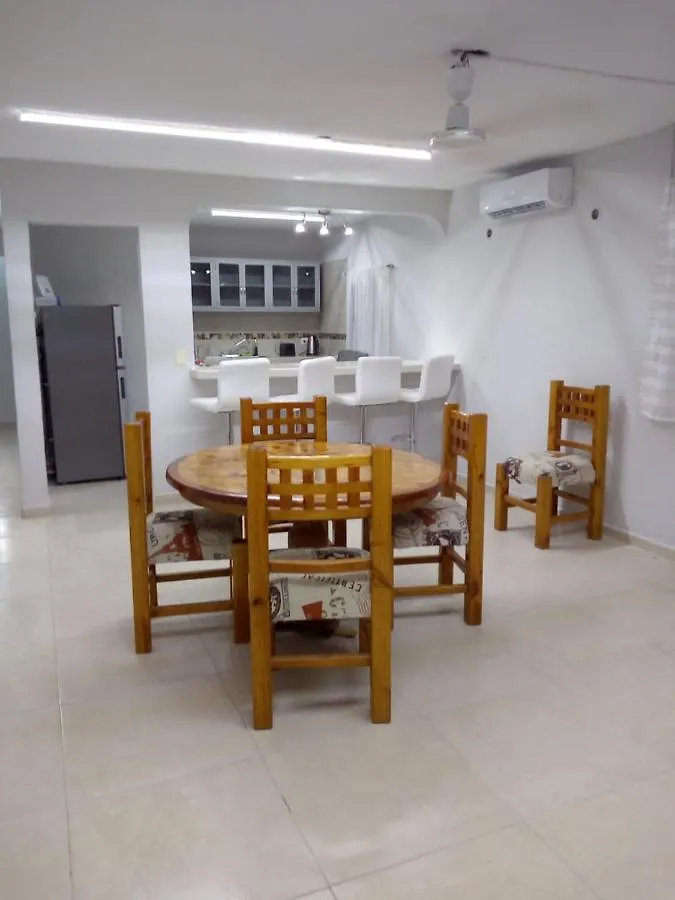 Rum i privatbostad La Casa De Los Patos Lägenhet Cancún Mexiko